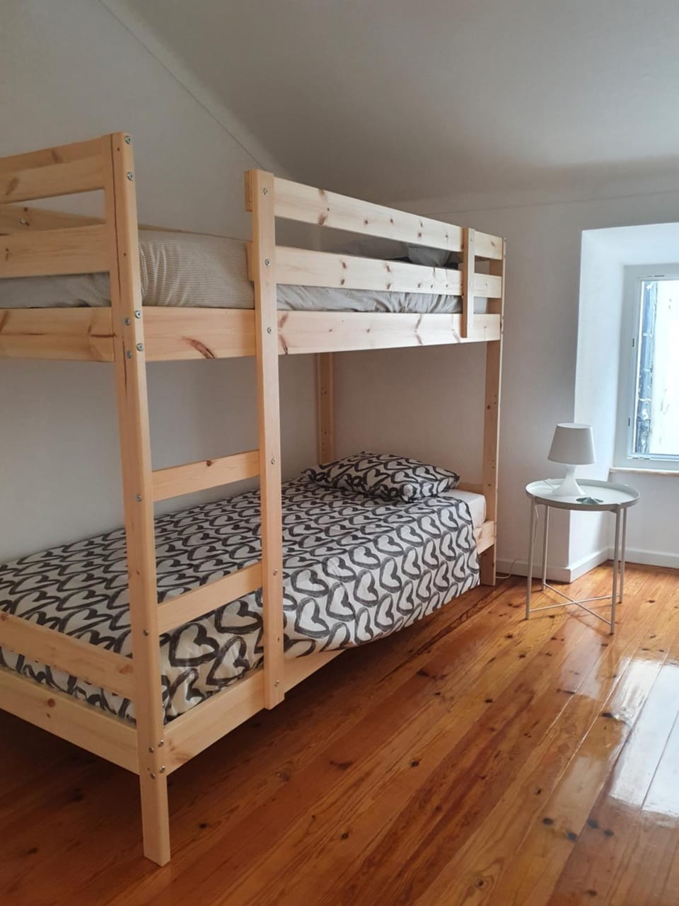 bunk bed