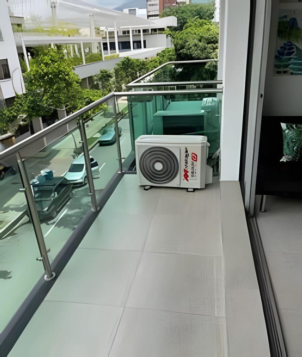 (304) Loft Remodelado y Equipado en Granada Apartment in Cali