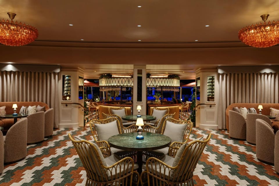 Lounge or bar