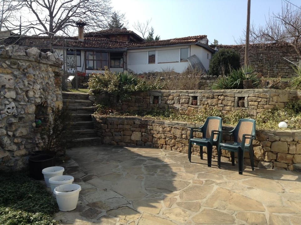 Garden, Area and facilities