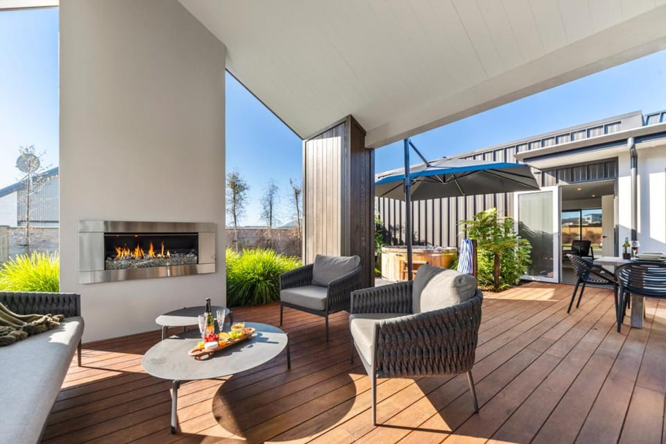 BBQ facilities, Balcony/Terrace