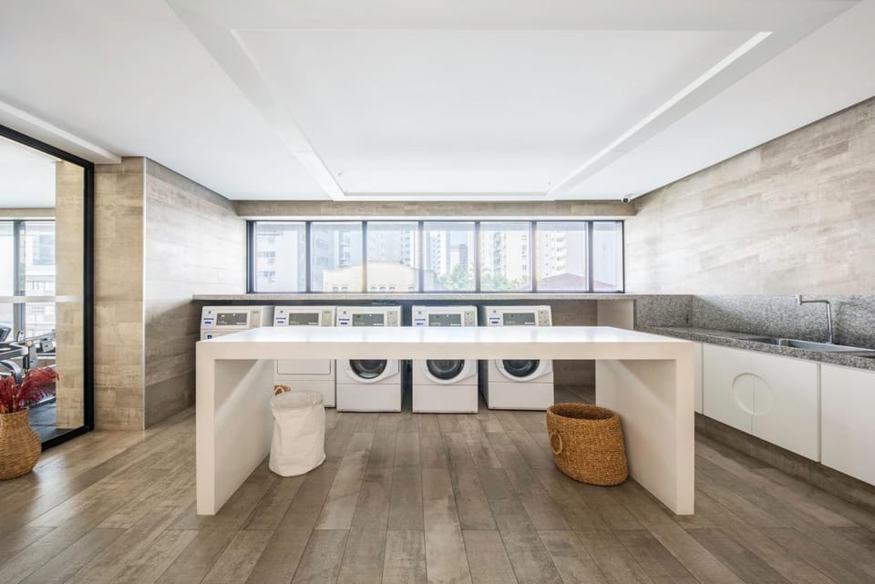 Property building, Day, Area and facilities, laundry, washing machine, dryer