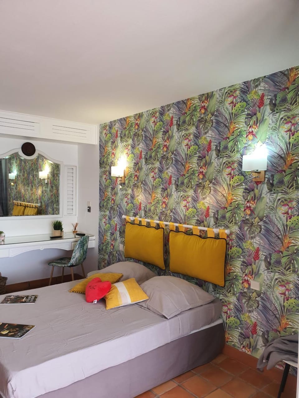 Bedroom, Sea view