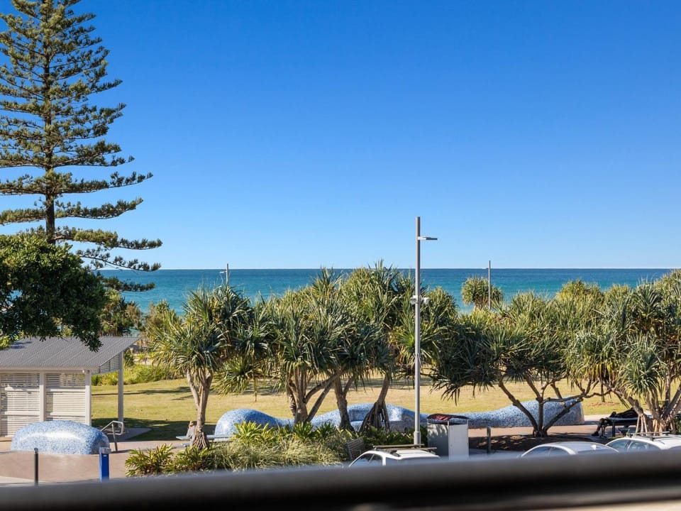 Spring, Day, Natural landscape, Beach, Sea view