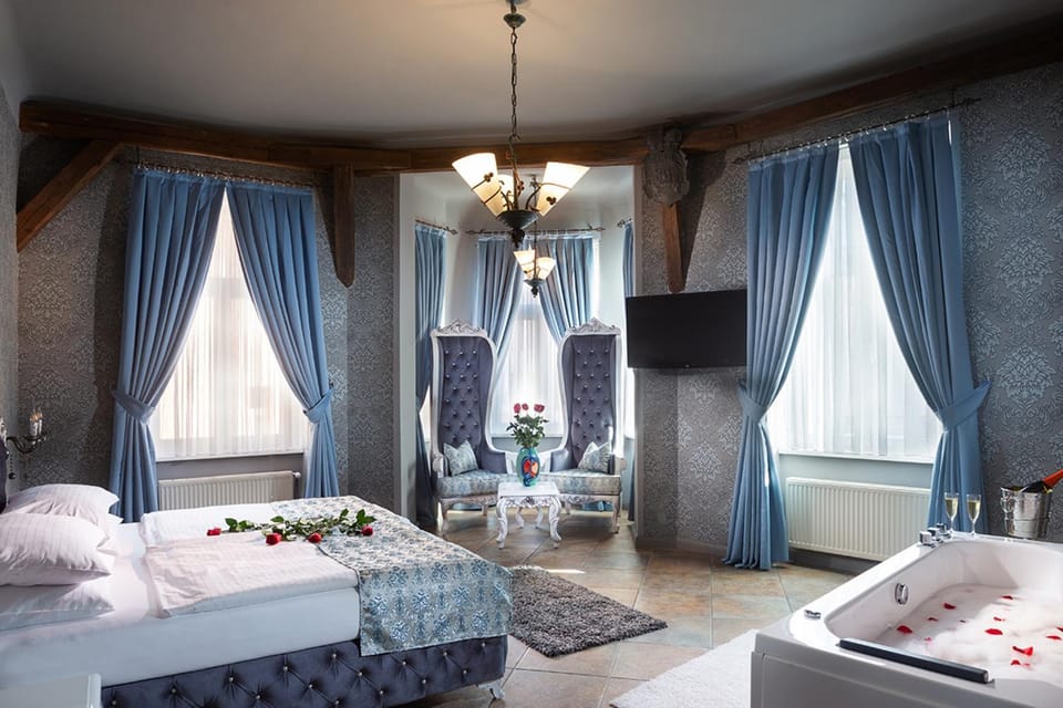 Bathroom, Photo of the whole room, Bath
