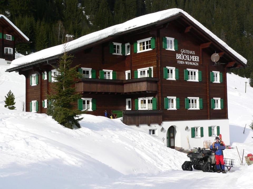 Property building, Winter