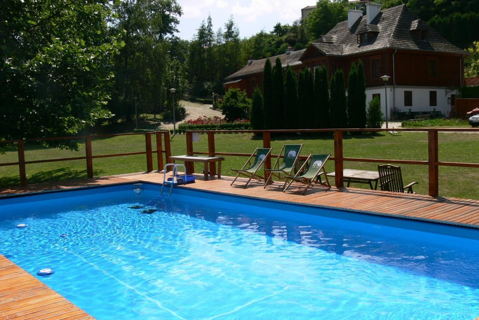 Dworek Karpińskich Bed and Breakfast in Poland