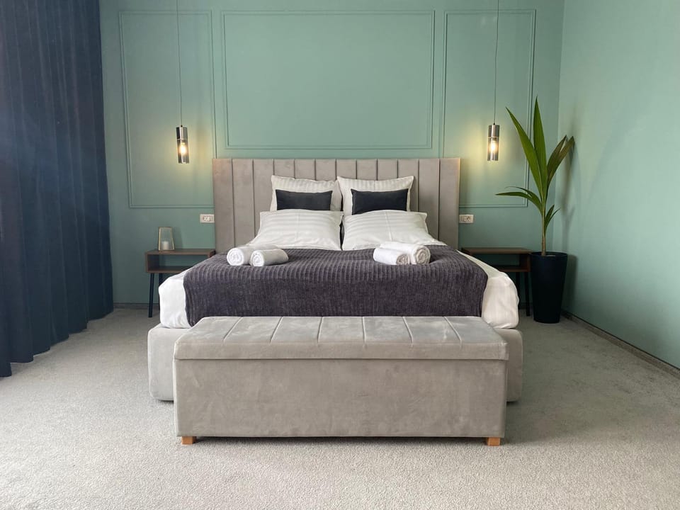 Bed, Photo of the whole room