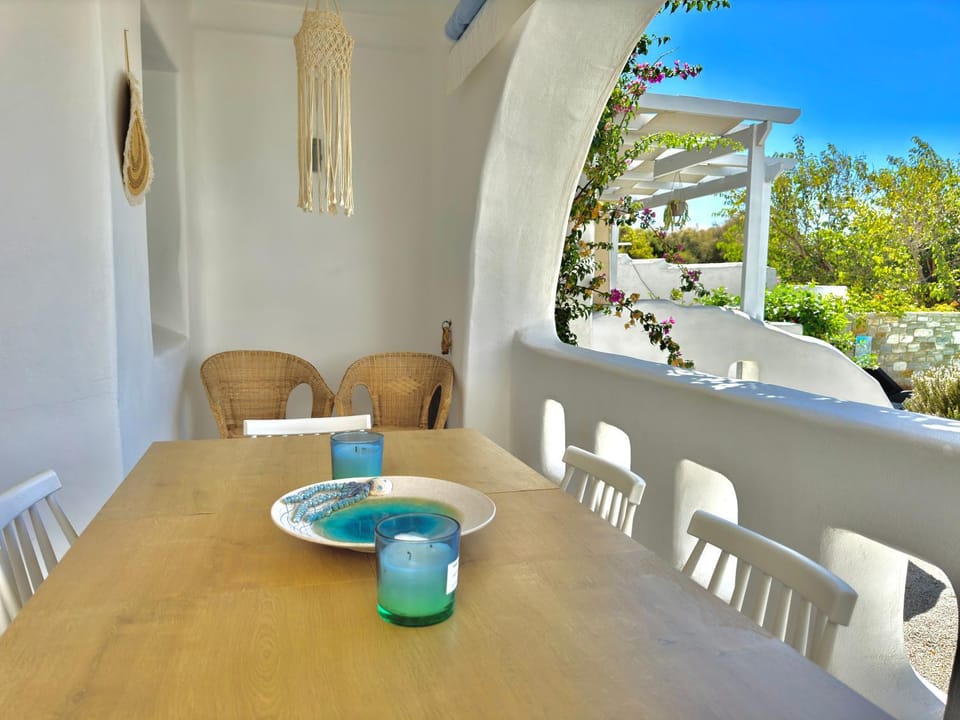 Balcony/Terrace, Dining area