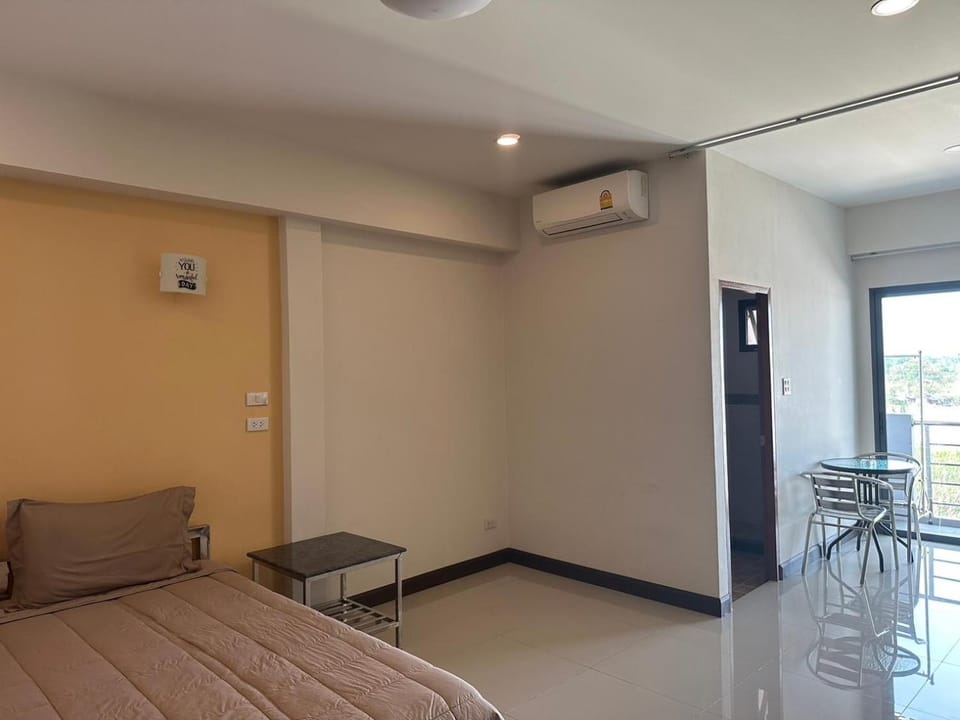 DD Residence Sai5 Salaya ห้องพัก ดีดี สาย5 ศาลายา Apartment hotel in Thailand