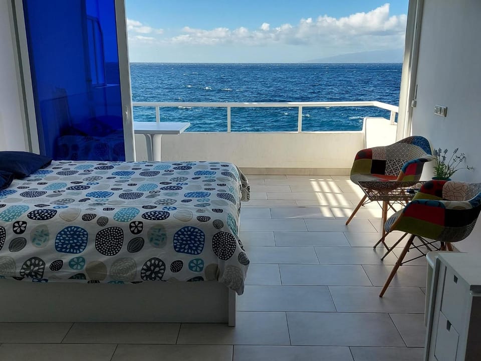 Love boat experience Apartment in Canary Islands