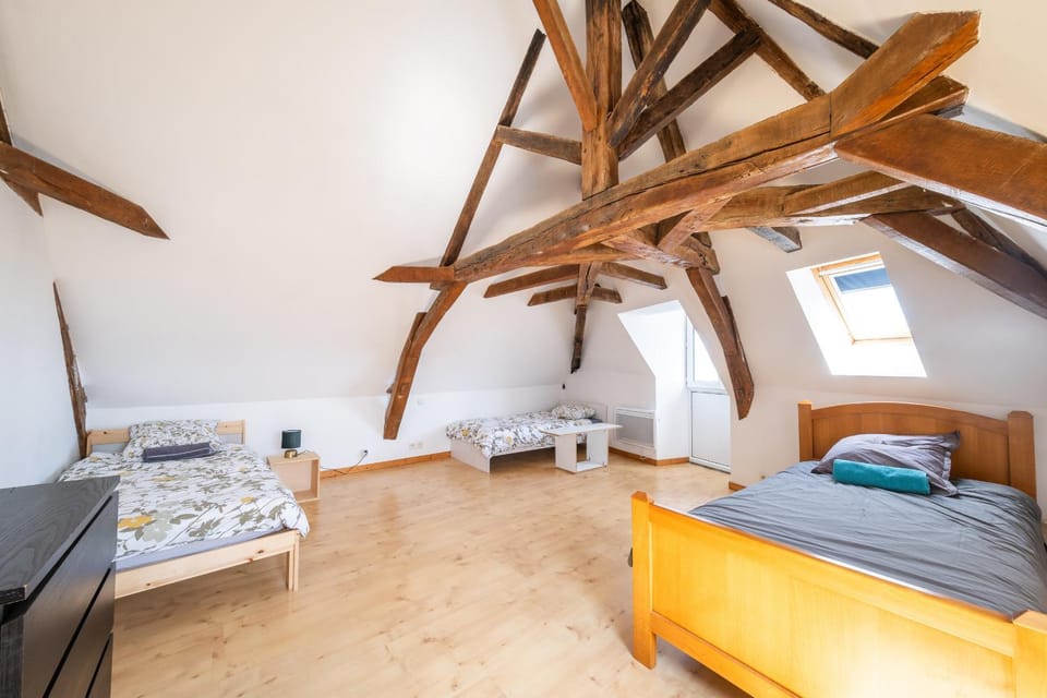 Bed, Bedroom