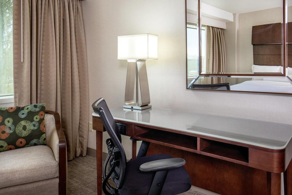 Seating area, Bedroom