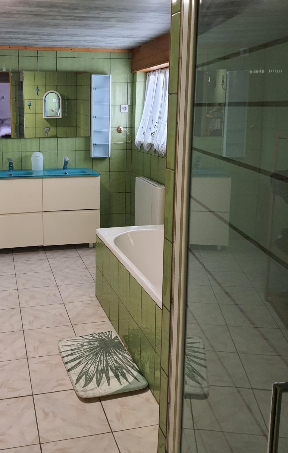 Shower, Bathroom, Bath