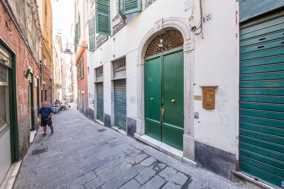 Affittacamere La Città Vecchia Bed and Breakfast in Genoa
