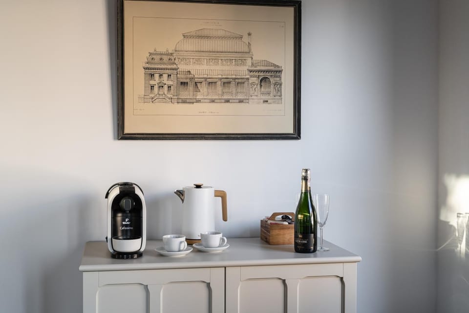 Coffee/tea facilities