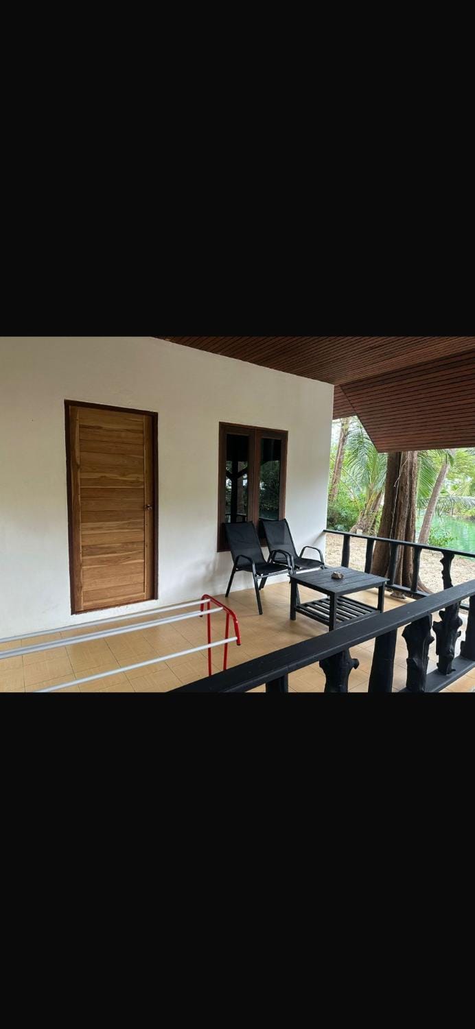 RED PEARL BEACH RESORT Hotel in Ban Tai