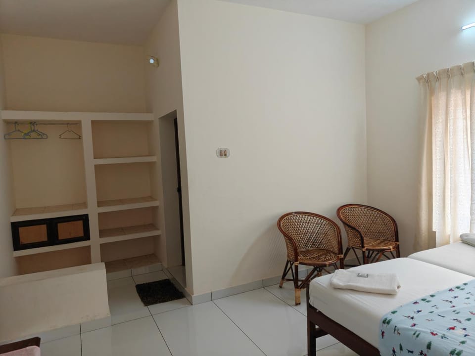 Basuri Beach Resort Bed and Breakfast in Varkala