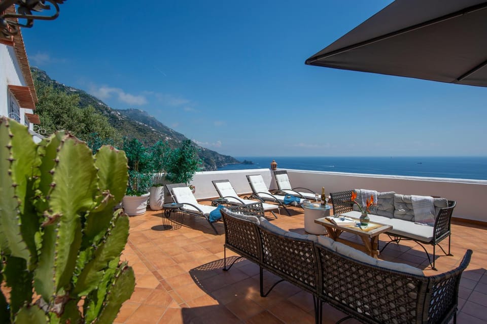 Balcony/Terrace, Sea view, sunbed