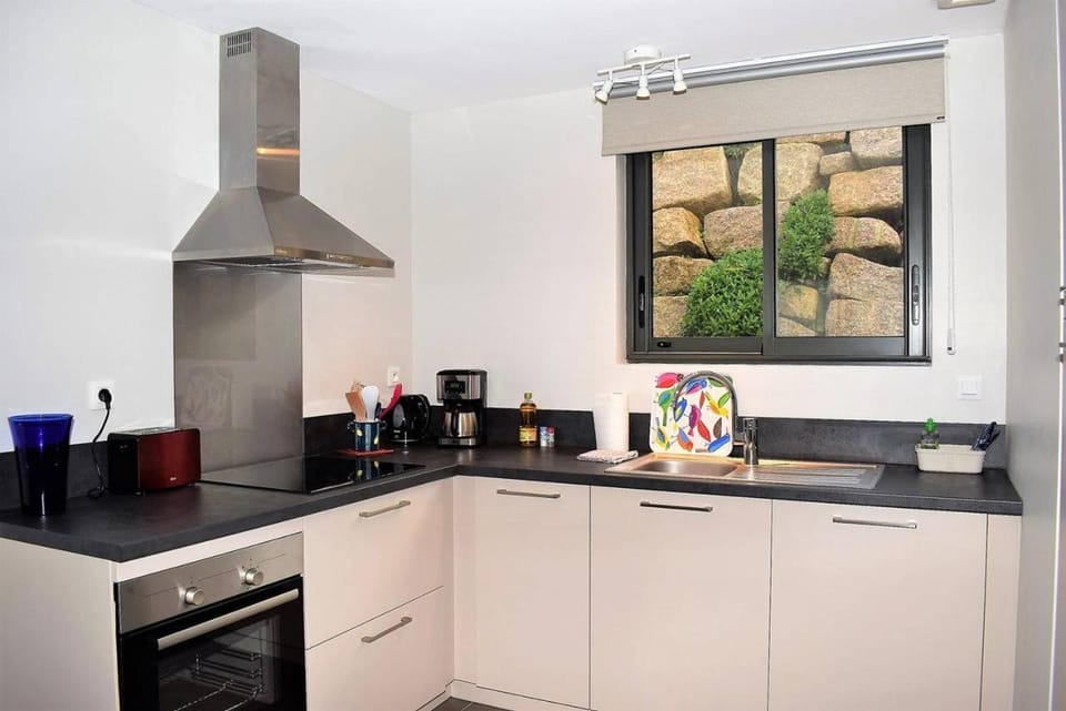 Maison neuve de plain-pied avec WIFI classée 3 étoiles à Trégastel Ref 466 Villa in Trégastel