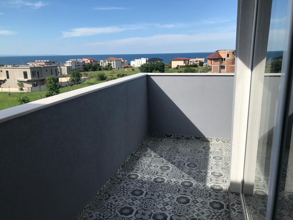 View (from property/room), Balcony/Terrace, Sea view