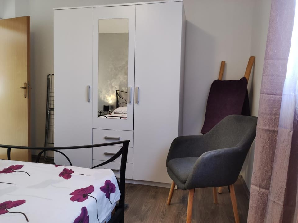 Cozy apartment in Split in nice quiet neighborhood Apartment in Split