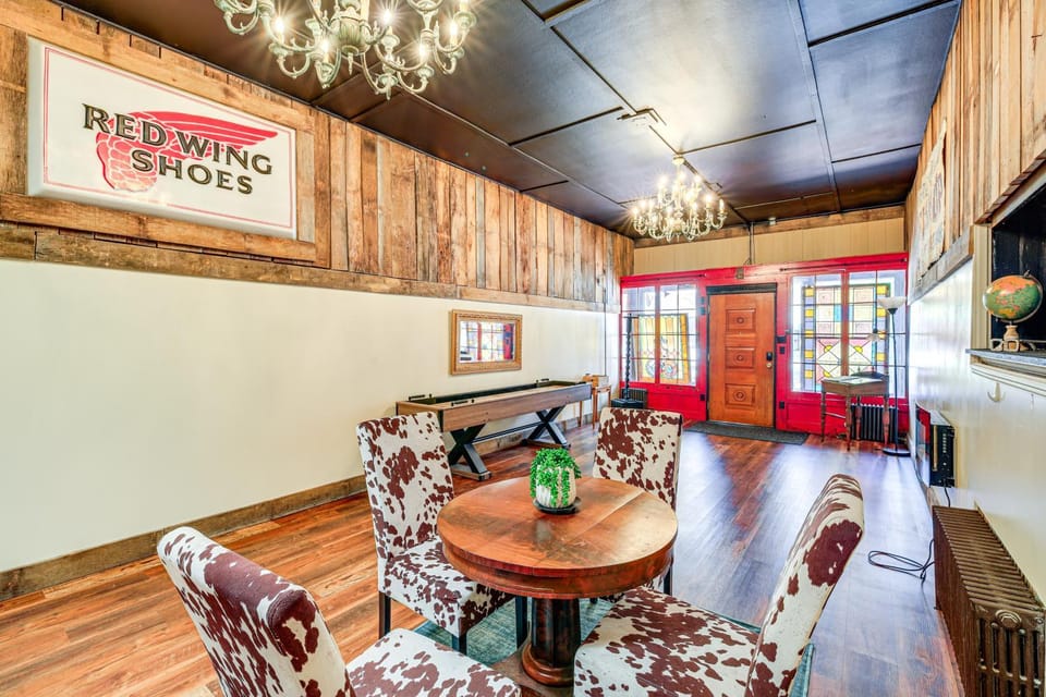 Walkable Townhome: 'M on Main' in Wytheville House in Wytheville