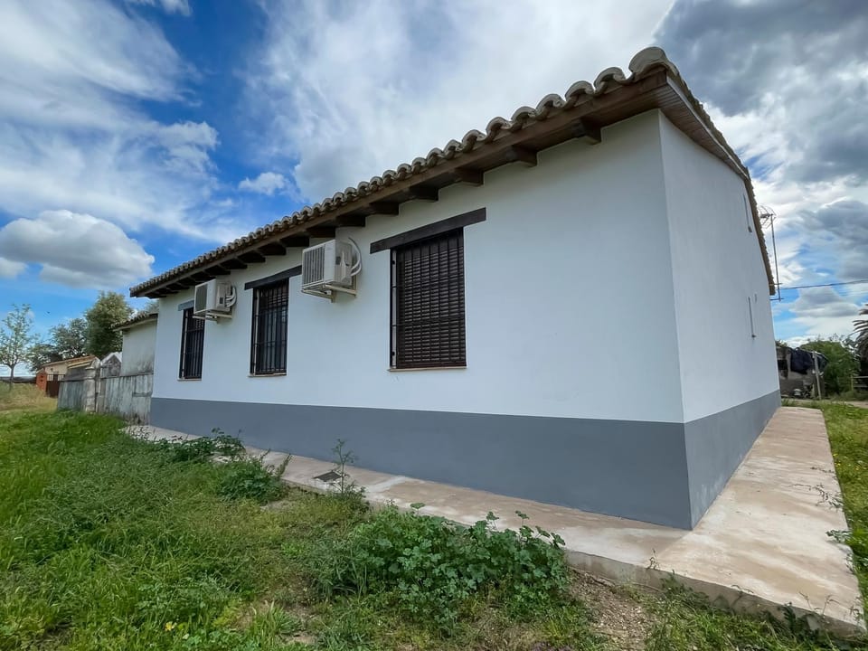 Recuerdos de Monfragüe House in Extremadura, Spain