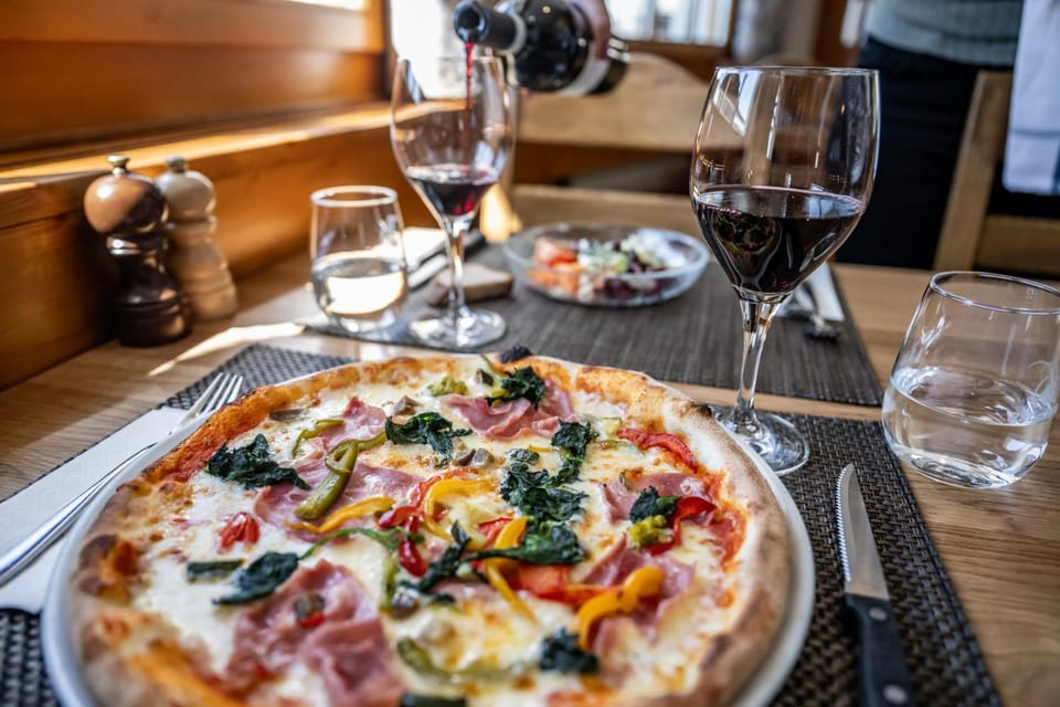 Restaurant/places to eat, Food, Lunch, Dinner