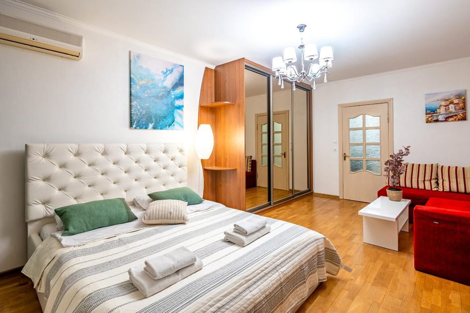 Seating area, Bedroom, wardrobe, air conditioner, air conditioner