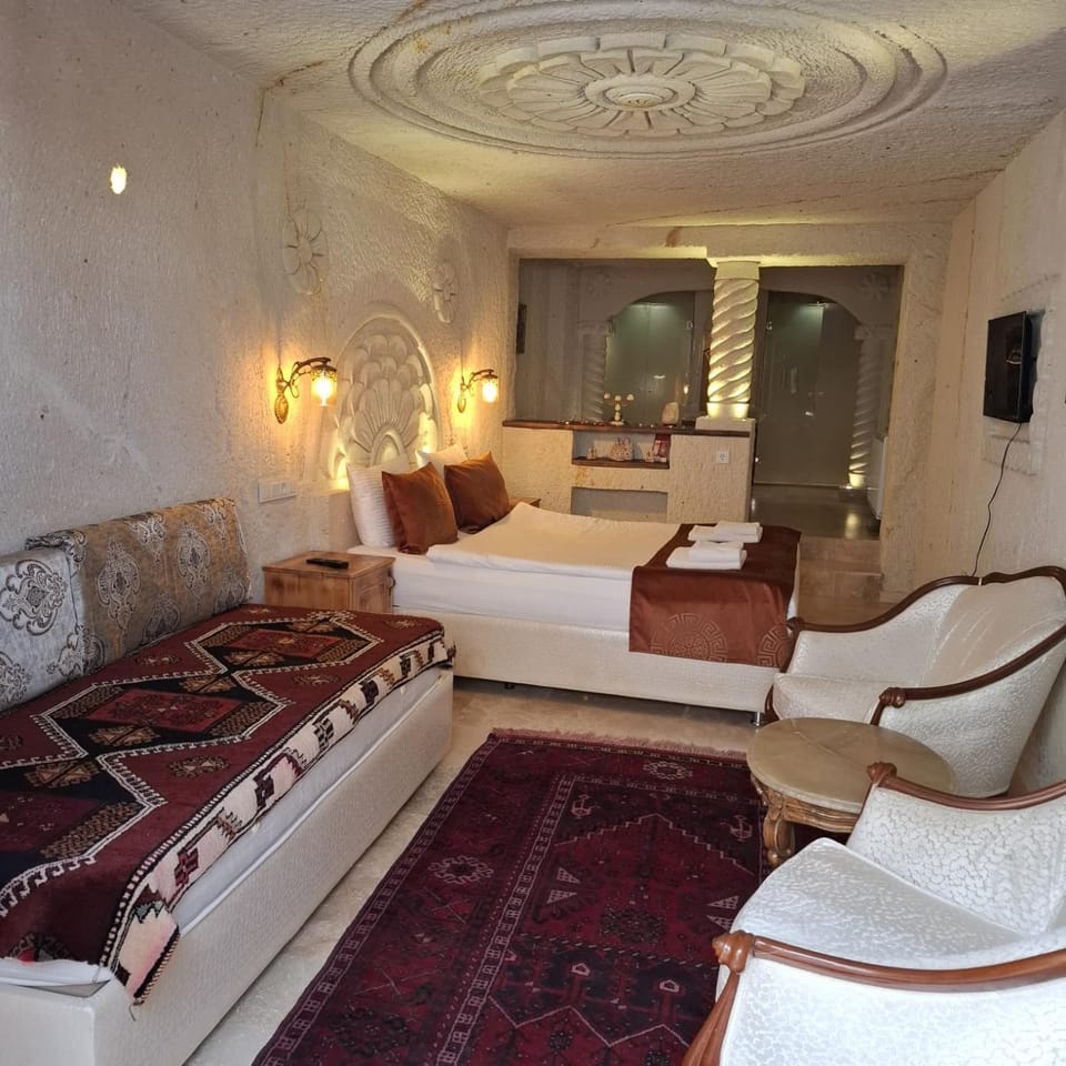 Living room, Bedroom