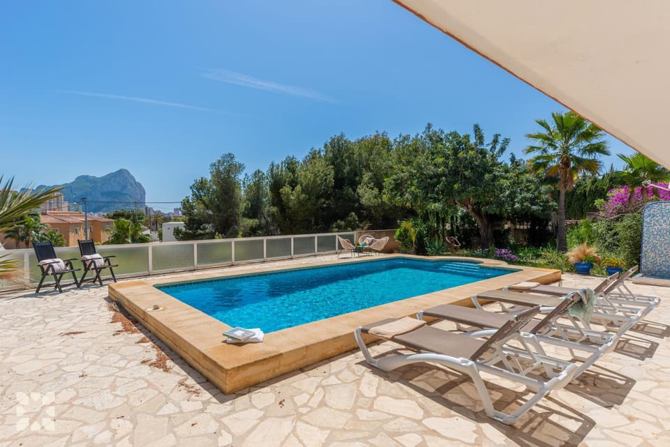 Patio, Day, Natural landscape, Mountain view, Pool view, Swimming pool, sunbed