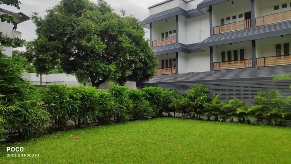 Emperor-Hotel Rachana Continental Pvt Ltd Hotel in Kerala