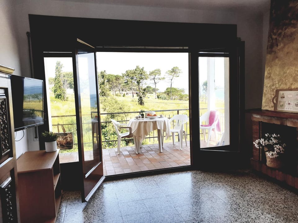 Xaloc, apartament amb vistes a mar M4 Apartment in Alt Empordà