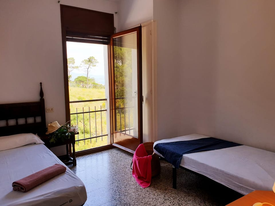 Xaloc, apartament amb vistes a mar M4 Apartment in Alt Empordà