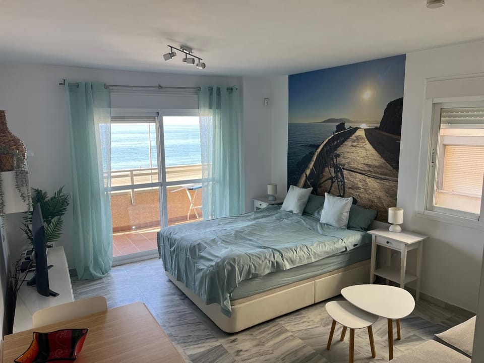 Living room, Bedroom