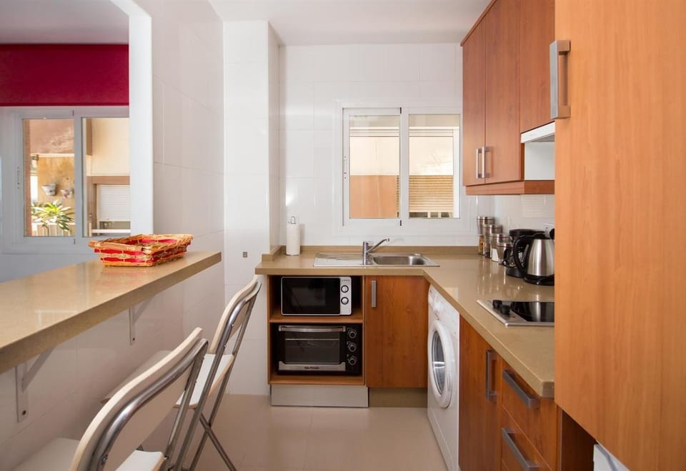 Kitchen or kitchenette, Living room