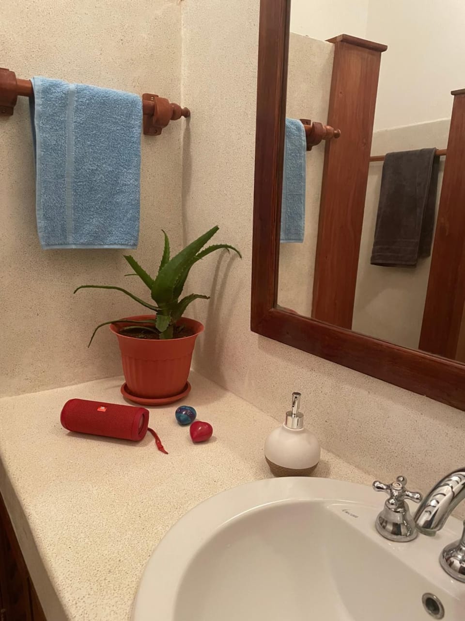 Bathroom, towels