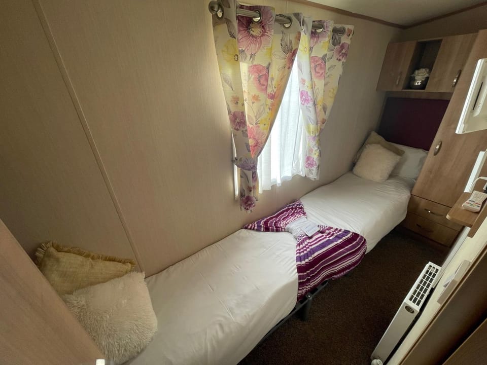 TV and multimedia, Bedroom