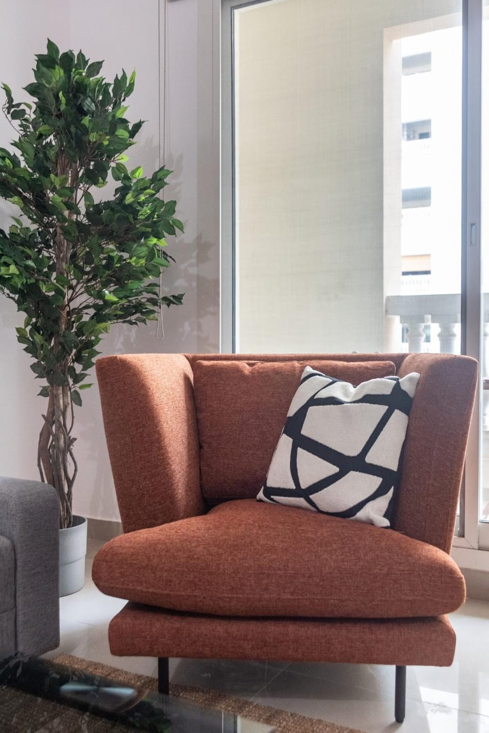 The Smart Concierge - Plaza residences Apartment in Dubai