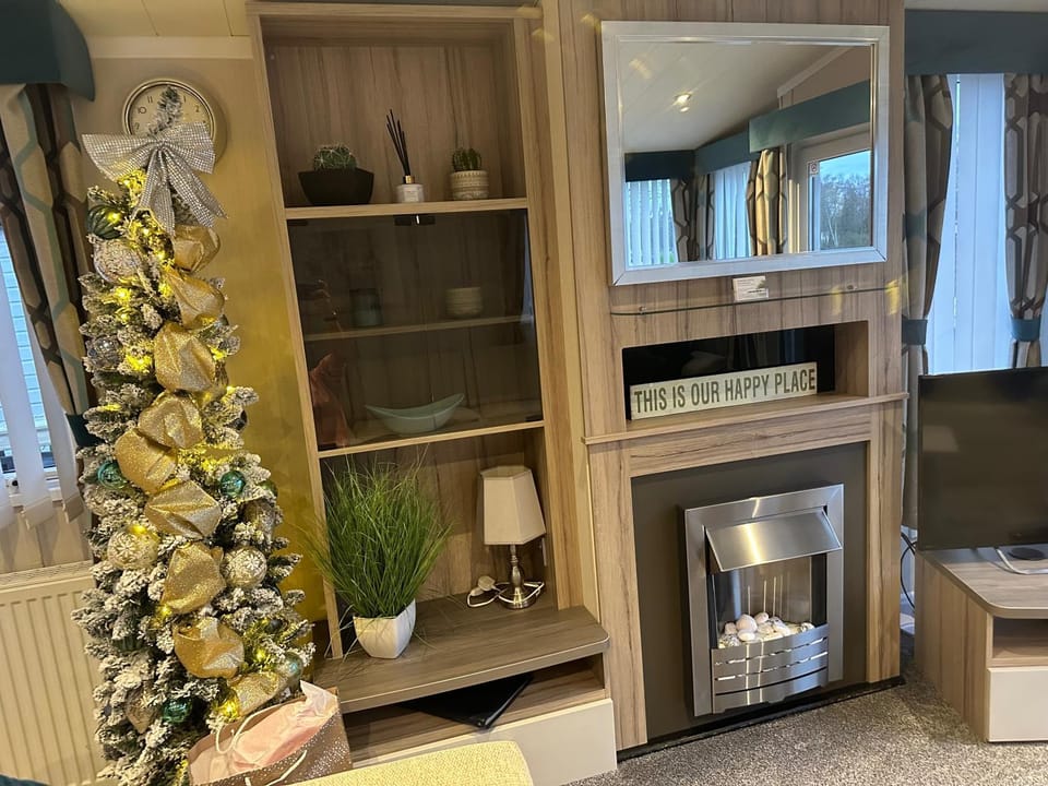 Living room, Seasons