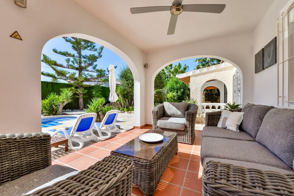 Patio, Swimming pool