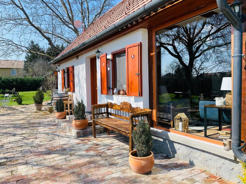 Szofi Porta Apartment in Hungary