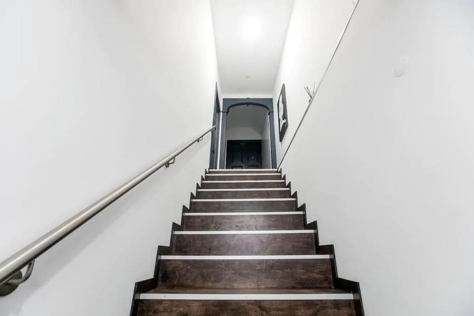 Papa 2D · Papa Studio Central City View Apartment in Porto