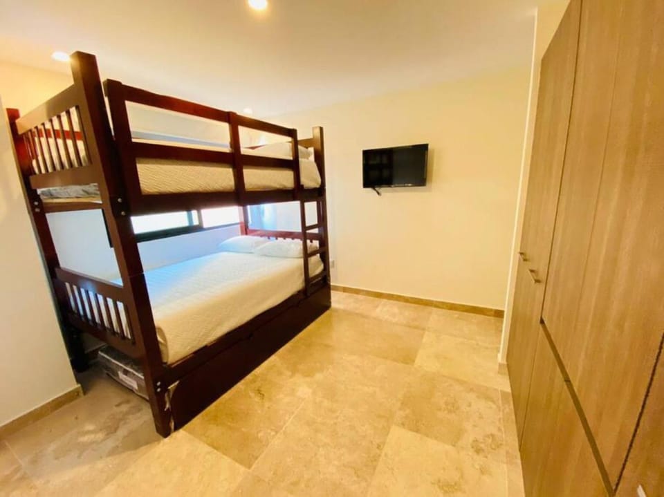 Departamento en el malecón, Torre Central 102 Apartment in Mazatlan