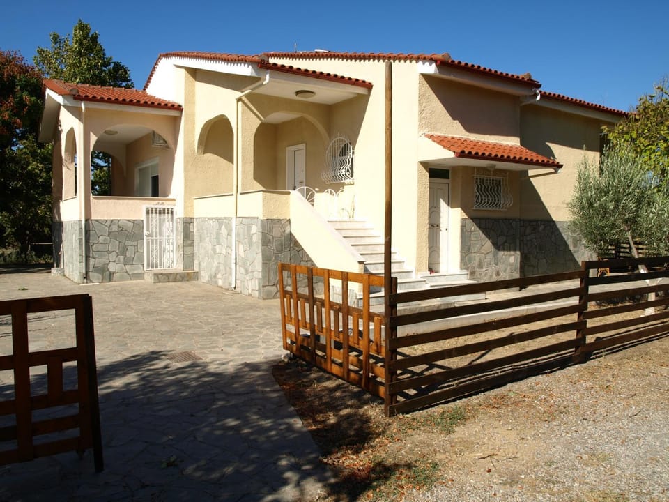 Property building, Patio