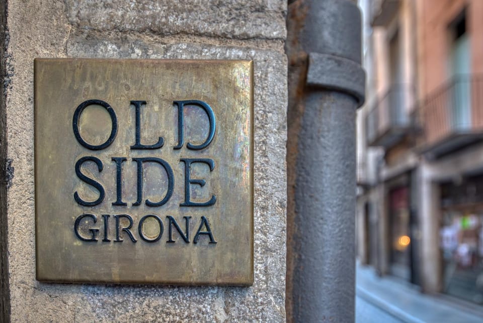 Old Side Girona two Apartment in Girona