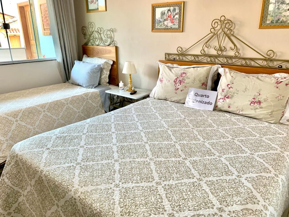 Bed, Photo of the whole room