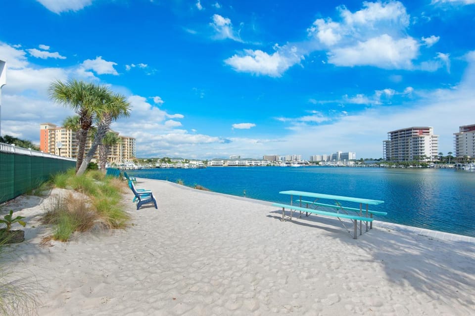 Dolphin Point #406C House in Destin