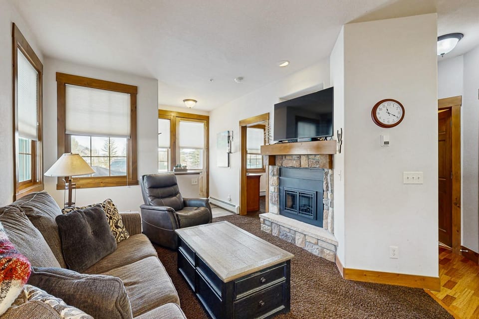 Bluebird Skies Apartment in Granby